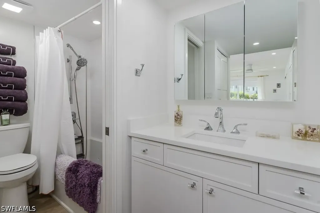 3420 Gulf Shore Boulevard N Naples FL 34103
