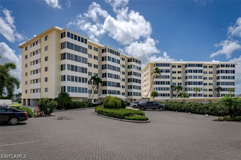 3420 Gulf Shore Boulevard N Naples FL 34103