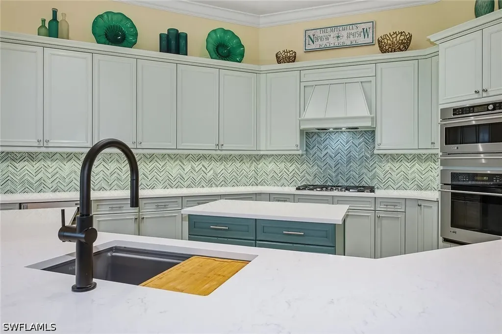 7397 Byrons Way Naples FL 34113