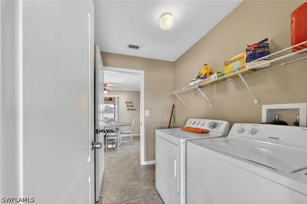 1807 NW 37th Avenue Cape Coral FL 33993
