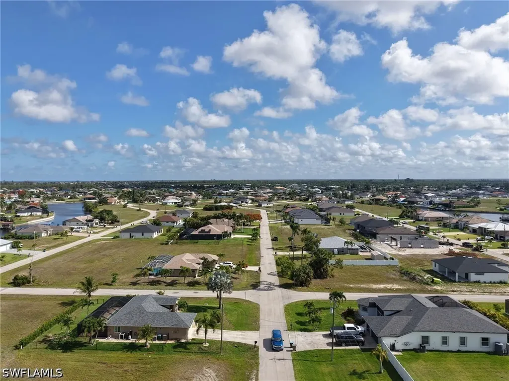 1807 NW 37th Avenue Cape Coral FL 33993