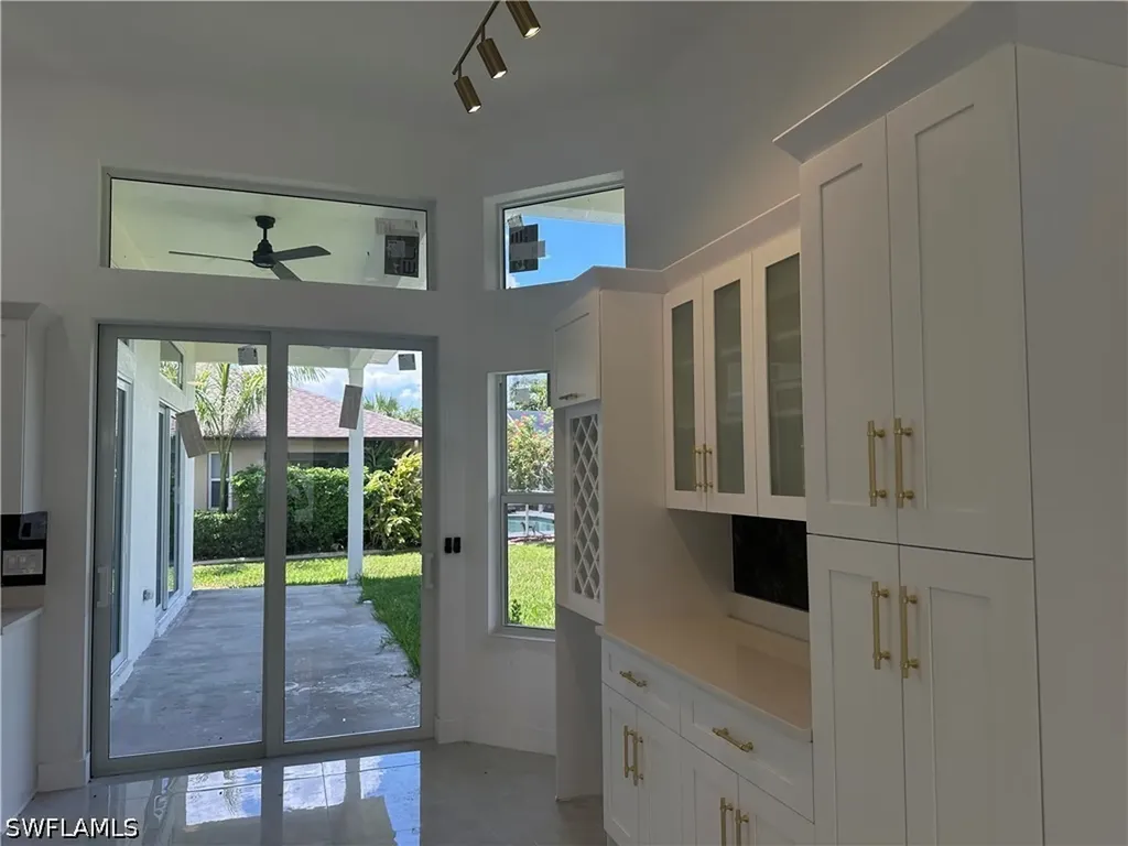 2220 SE 18th Avenue Cape Coral FL 33990