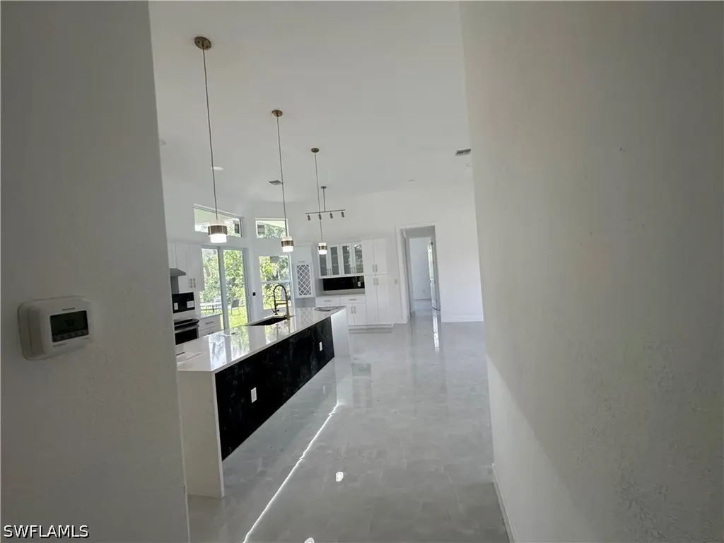 2220 SE 18th Avenue Cape Coral FL 33990