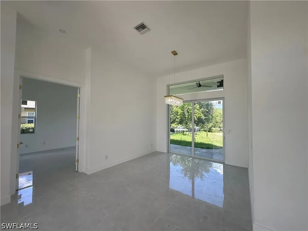 2220 SE 18th Avenue Cape Coral FL 33990