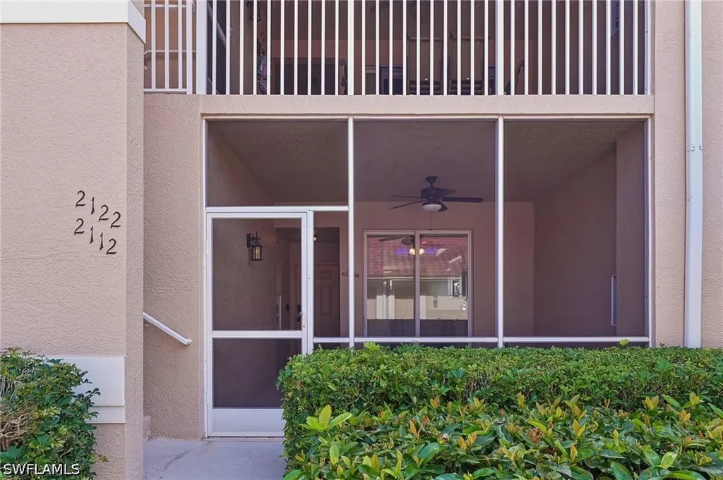 2810 Cypress Trace Circle Naples FL 34119