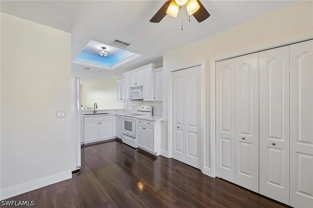 2810 Cypress Trace Circle Naples FL 34119