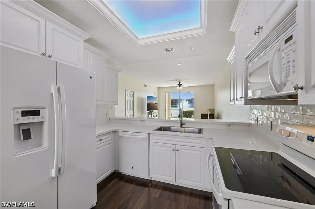 2810 Cypress Trace Circle Naples FL 34119