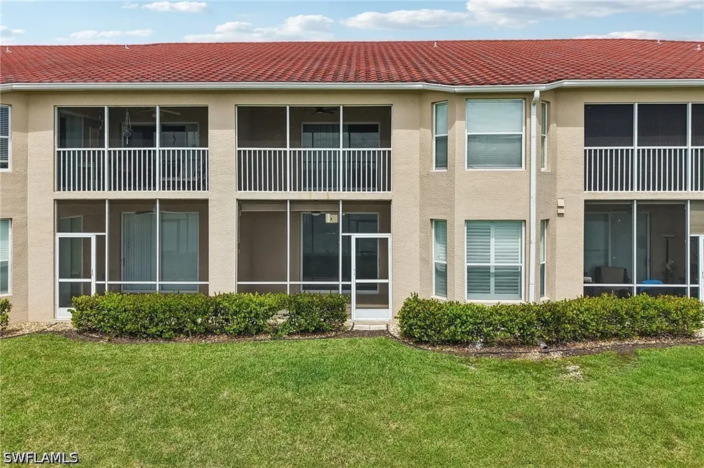 2810 Cypress Trace Circle Naples FL 34119