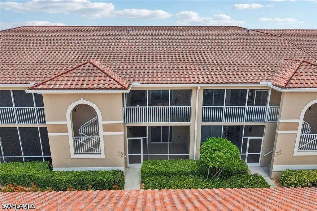 2810 Cypress Trace Circle Naples FL 34119