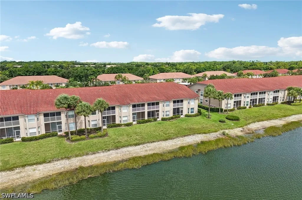 2810 Cypress Trace Circle Naples FL 34119