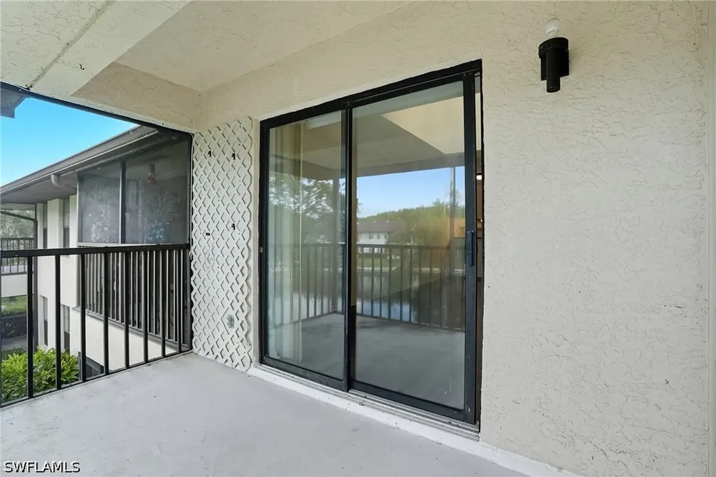 5361 Treetops Drive Naples FL 34113