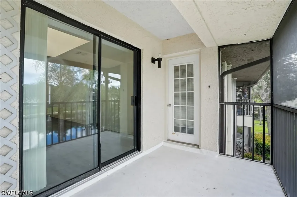 5361 Treetops Drive Naples FL 34113