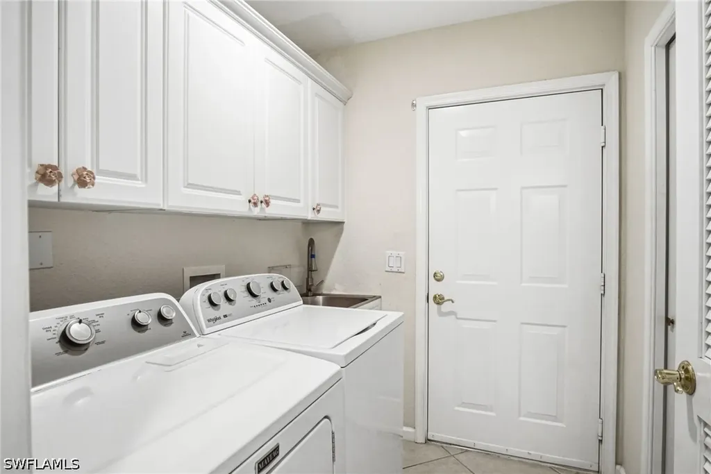 3960 Deer Crossing Court Naples FL 34114