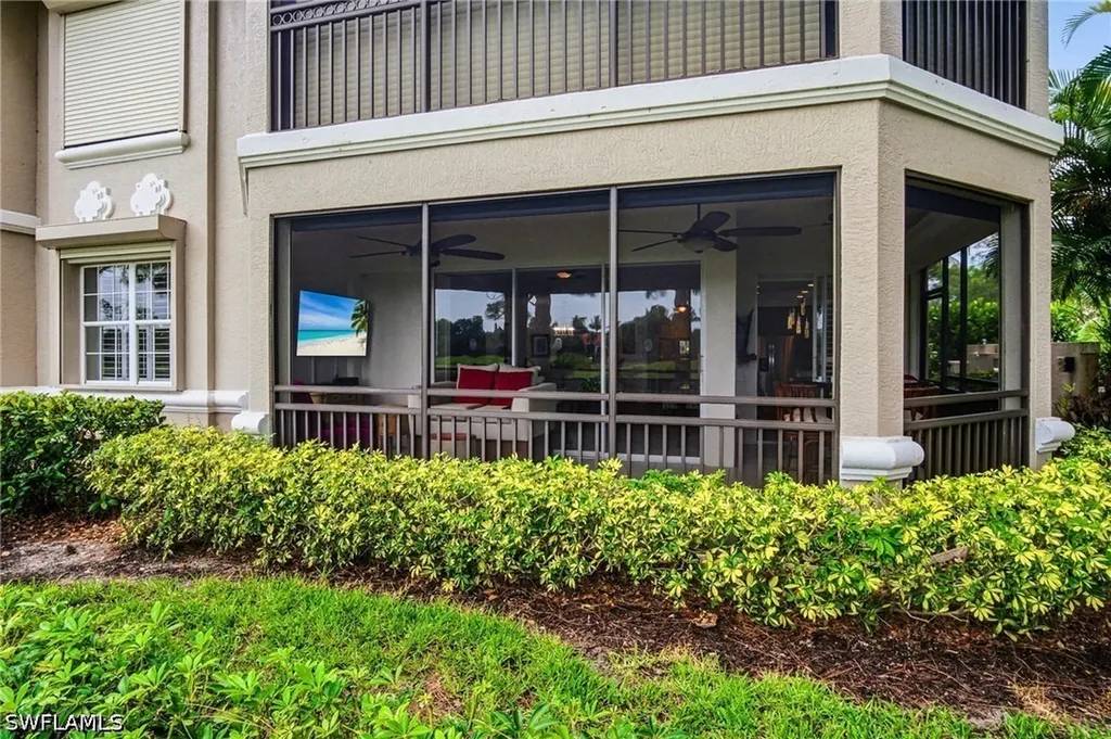 3960 Deer Crossing Court Naples FL 34114