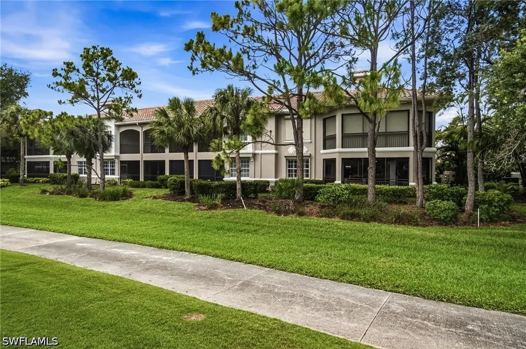3960 Deer Crossing Court Naples FL 34114