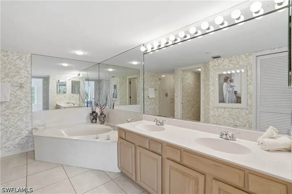 26880 Wedgewood Drive Bonita Springs FL 34134