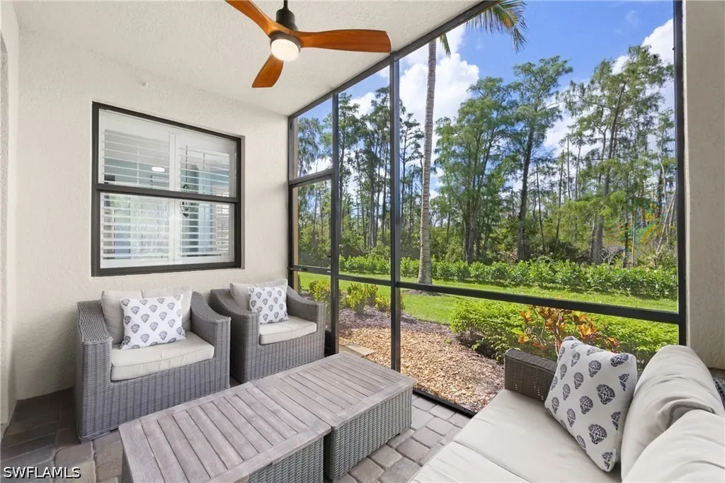 9715 Acqua Court Naples FL 34113