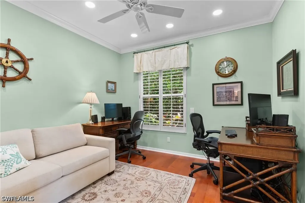 2024 Timarron Way Naples FL 34109