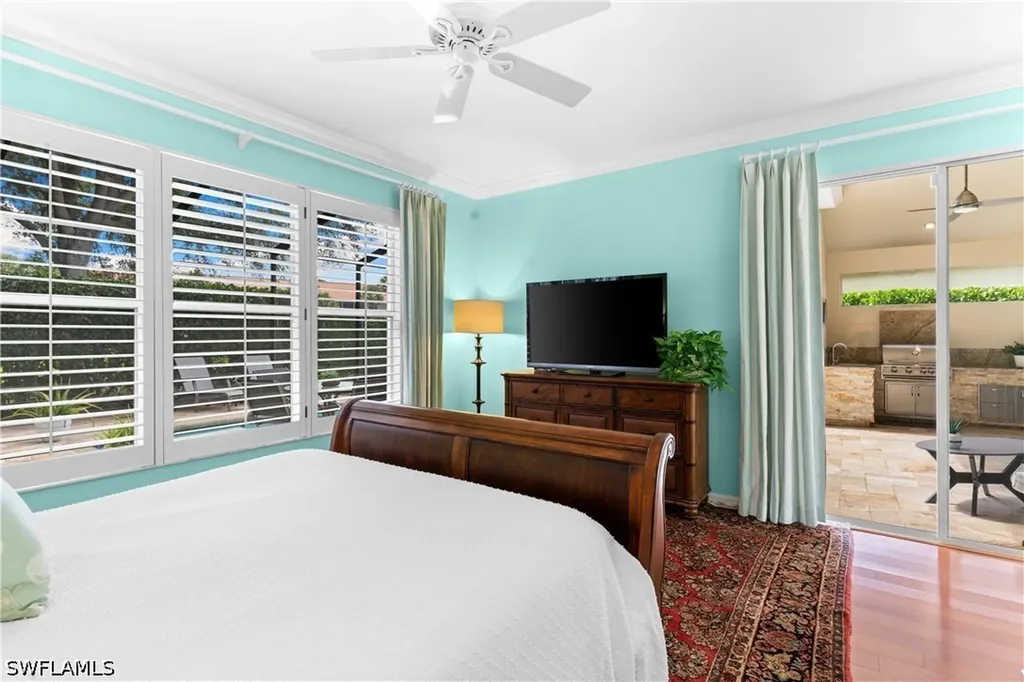 2024 Timarron Way Naples FL 34109