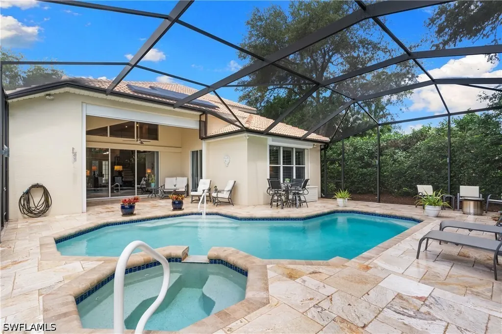 2024 Timarron Way Naples FL 34109