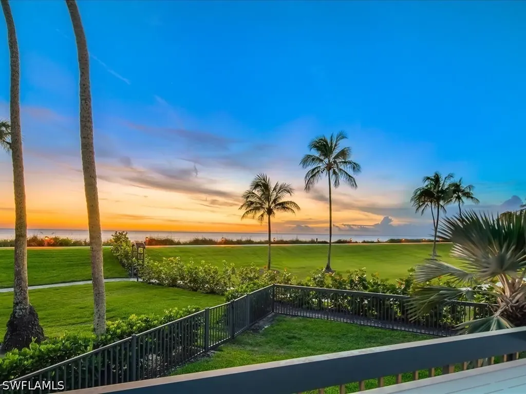 4551 Gulf Shore Boulevard N Naples FL 34103