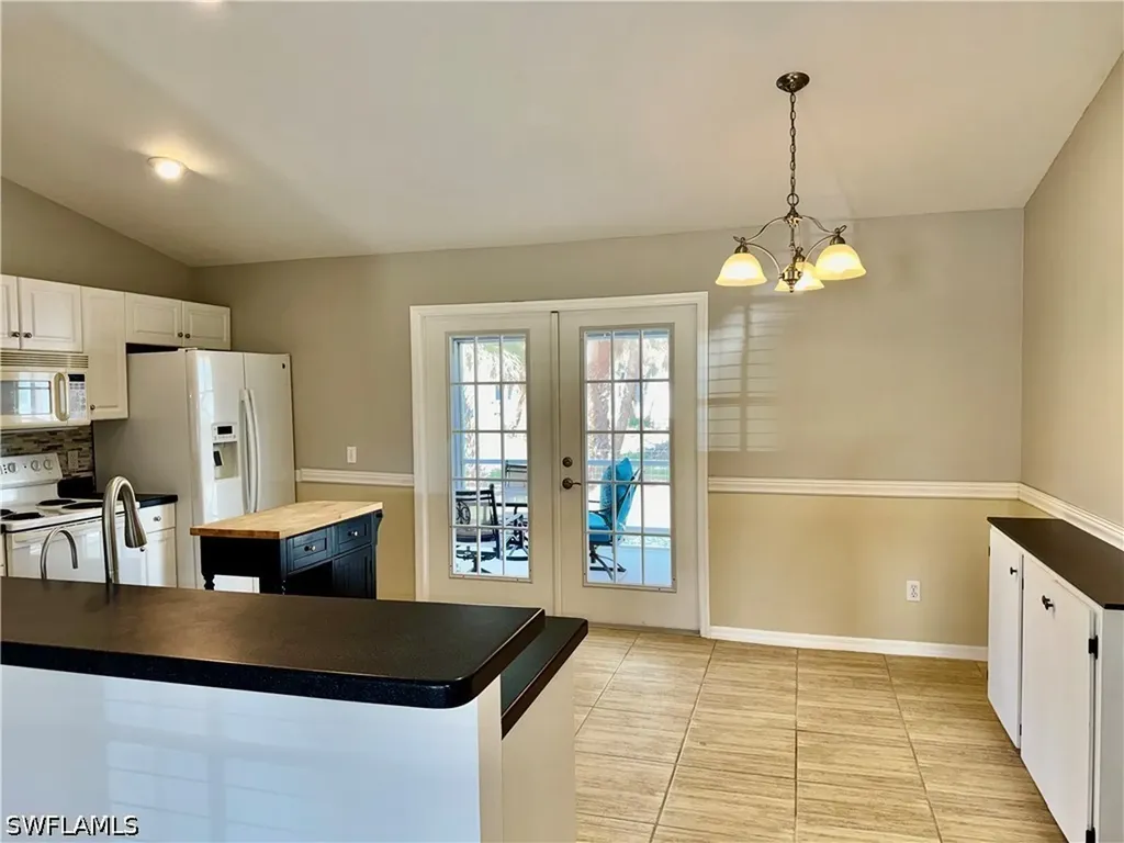 6016 Lindbrook Avenue Fort Myers FL 33905