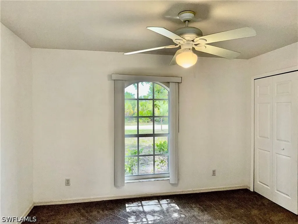 6016 Lindbrook Avenue Fort Myers FL 33905