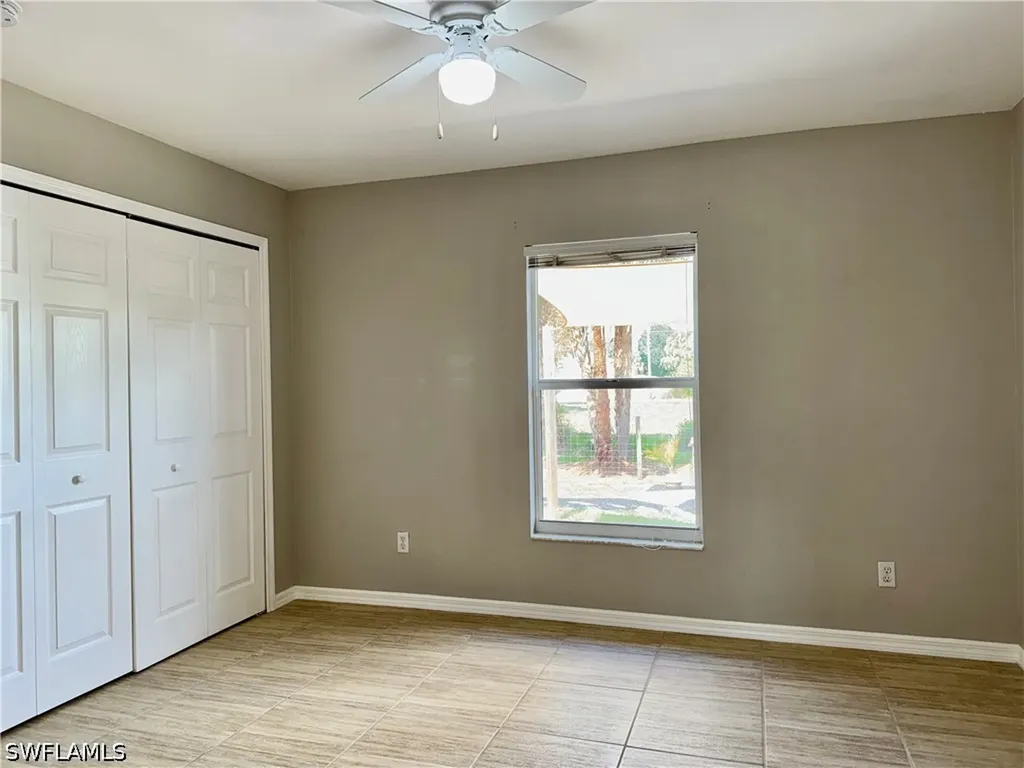 6016 Lindbrook Avenue Fort Myers FL 33905