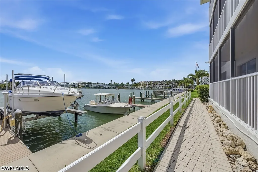3000 Gulf Shore Boulevard N Naples FL 34103