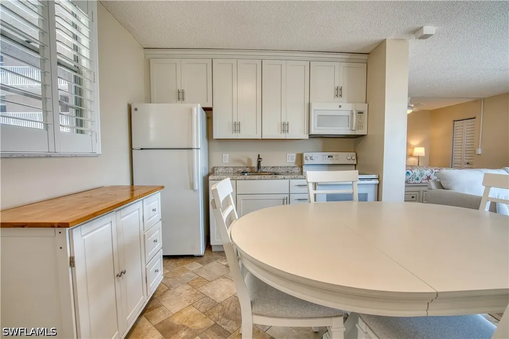 5500 Bonita Beach Road Bonita Springs FL 34134
