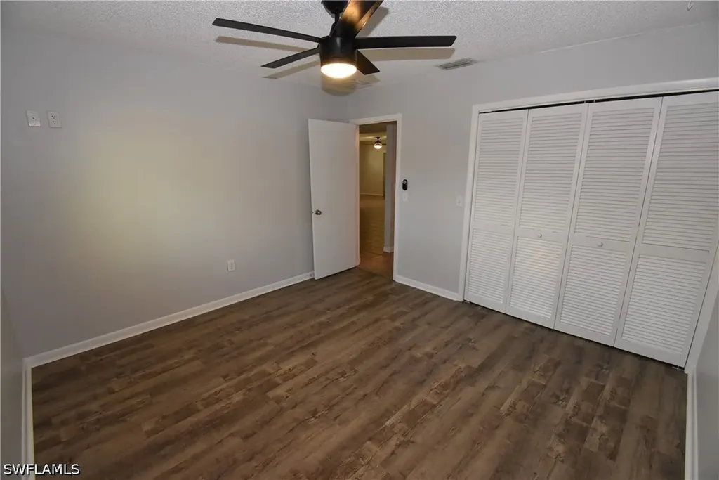 712 102nd Avenue N Naples FL 34108