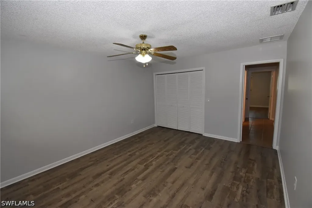 712 102nd Avenue N Naples FL 34108