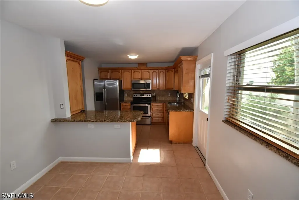 712 102nd Avenue N Naples FL 34108