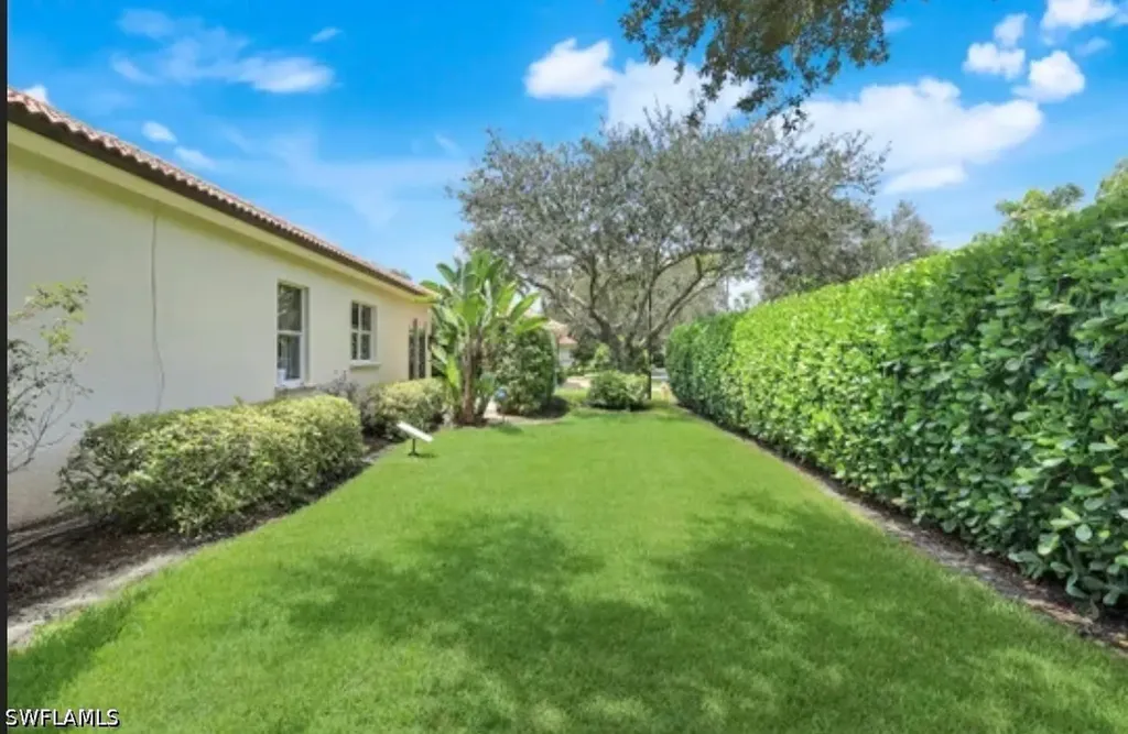 1123 Augusta Falls Way Naples FL 34119