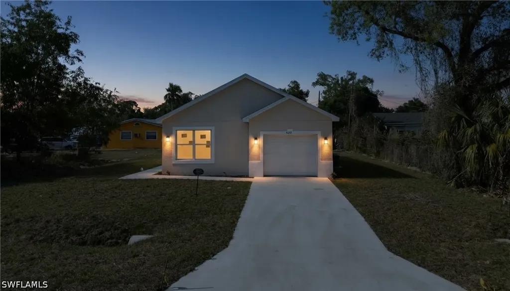 2173 Mitchell Court Fort Myers FL 33916