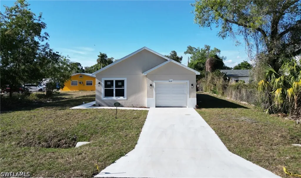 2173 Mitchell Court Fort Myers FL 33916