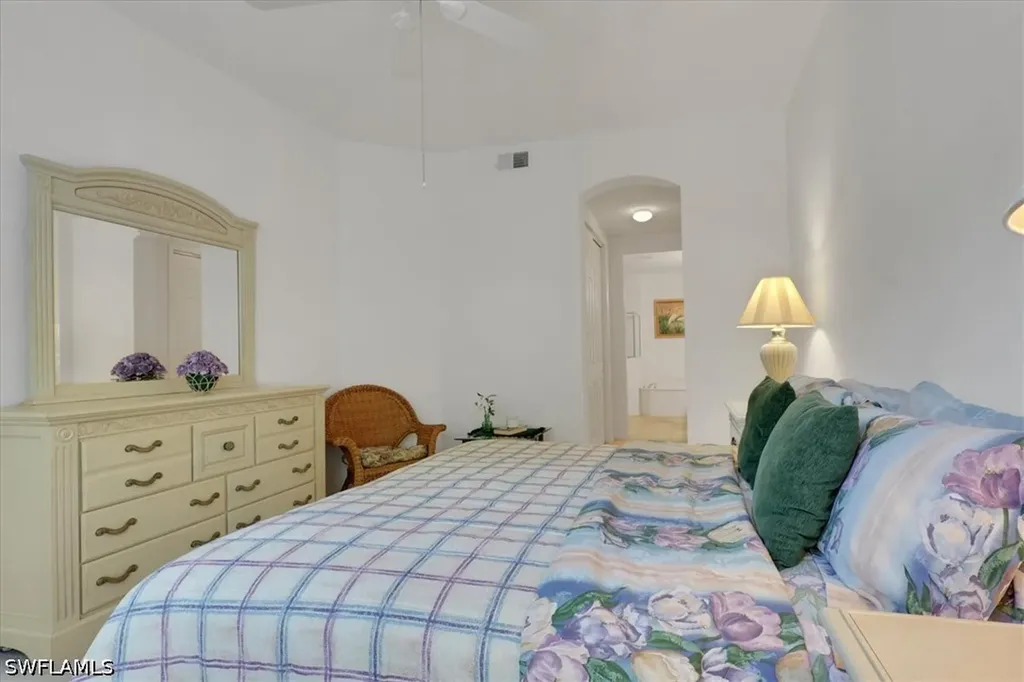 890 Eastham Way Naples FL 34104