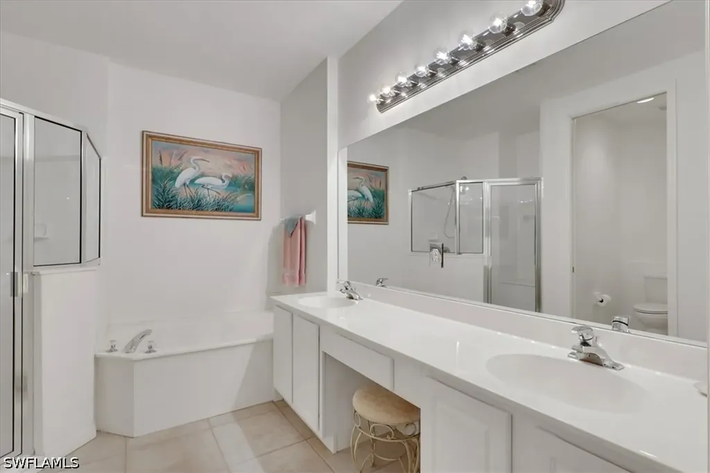 890 Eastham Way Naples FL 34104