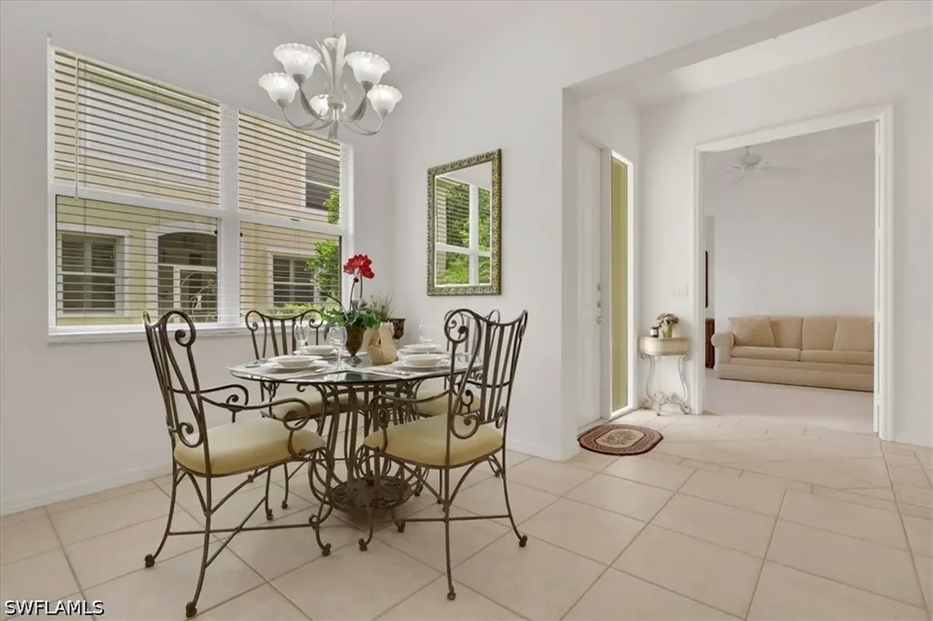890 Eastham Way Naples FL 34104
