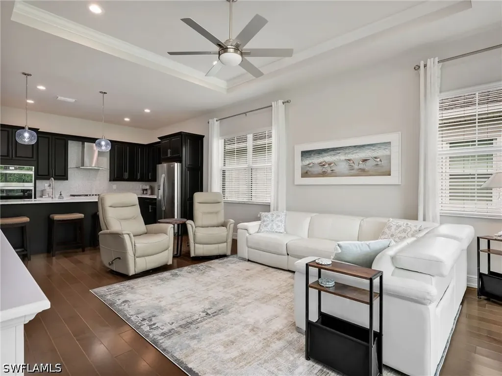 9225 Cayman Drive Naples FL 34114