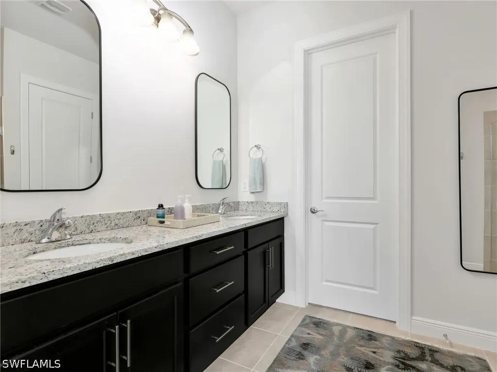 9225 Cayman Drive Naples FL 34114