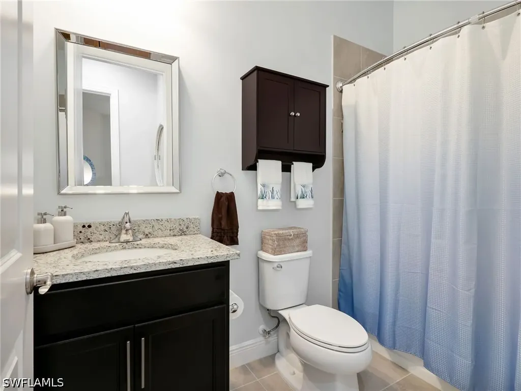 9225 Cayman Drive Naples FL 34114