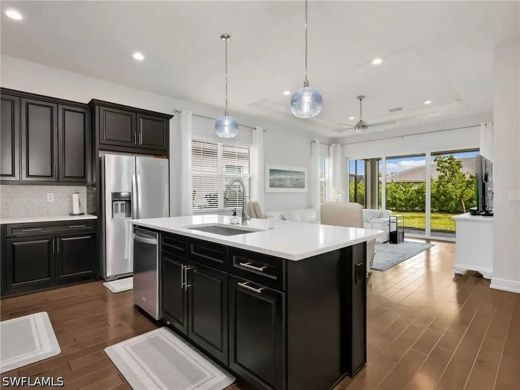 9225 Cayman Drive Naples FL 34114