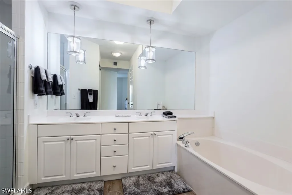 400 Flagship Drive Naples FL 34108