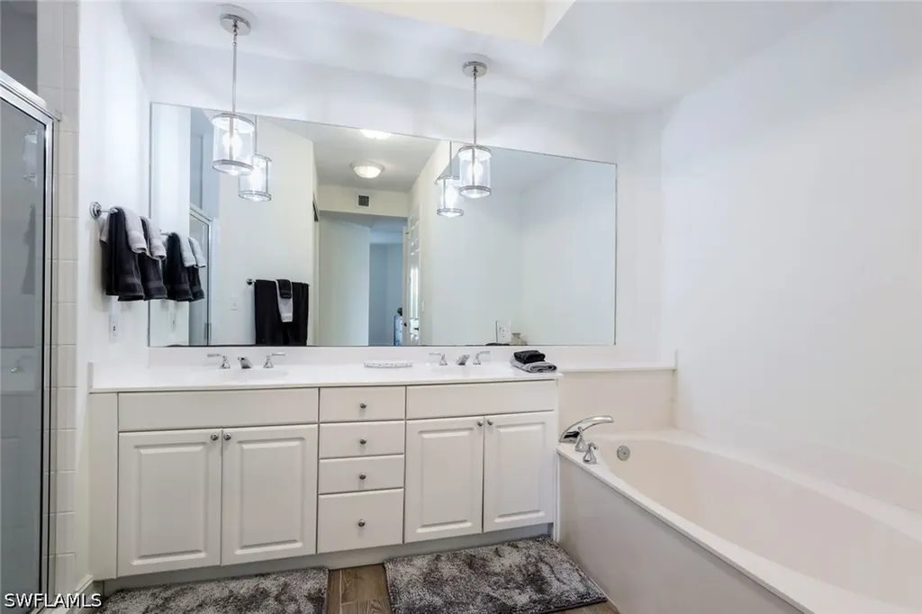400 Flagship Drive Naples FL 34108