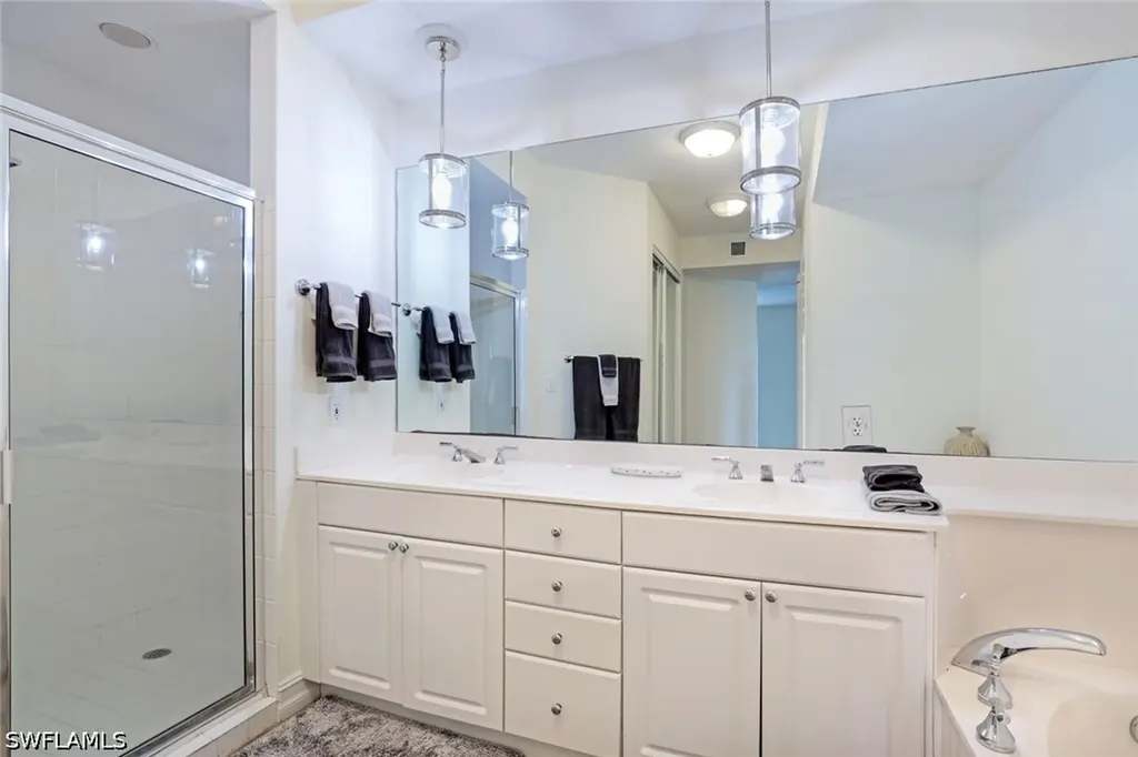 400 Flagship Drive Naples FL 34108