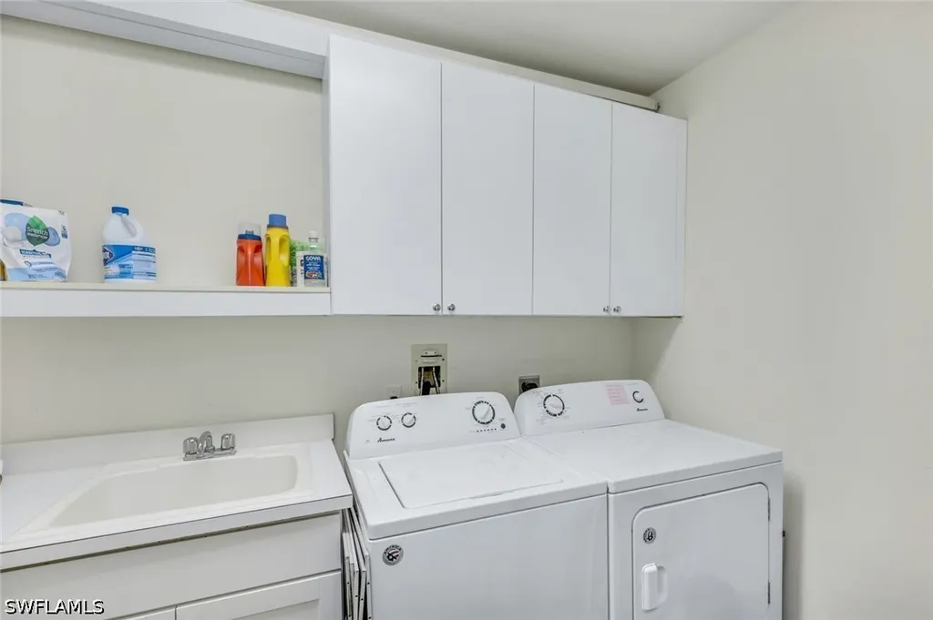 400 Flagship Drive Naples FL 34108