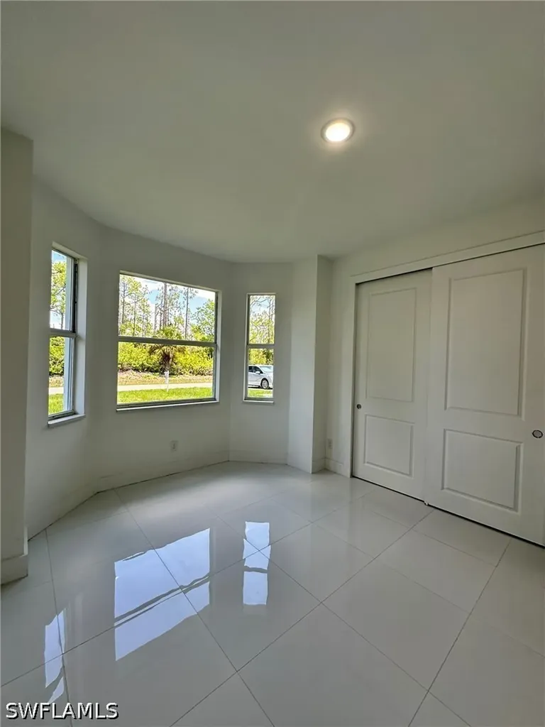 718 Chattman Street E Lehigh Acres FL 33974