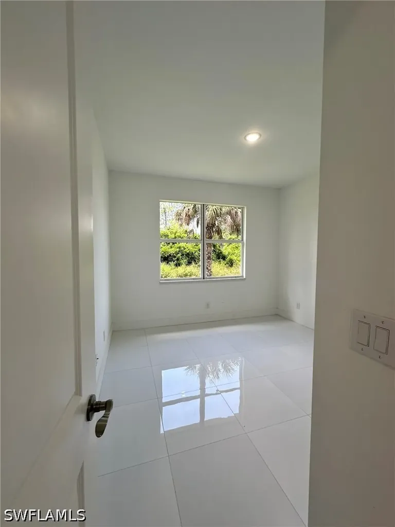 718 Chattman Street E Lehigh Acres FL 33974
