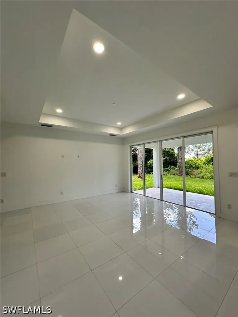 718 Chattman Street E Lehigh Acres FL 33974